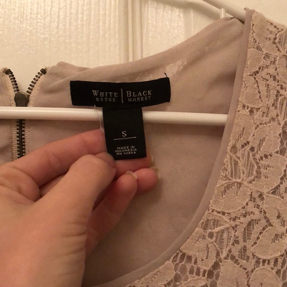 Blouse - Picture 2 of 3